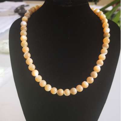 Seashell bead necklace D8mm US$2.4/pc